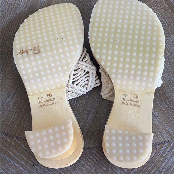 Chinese Laundry Macrame block Heeled Sandal - Picture 4 of 6